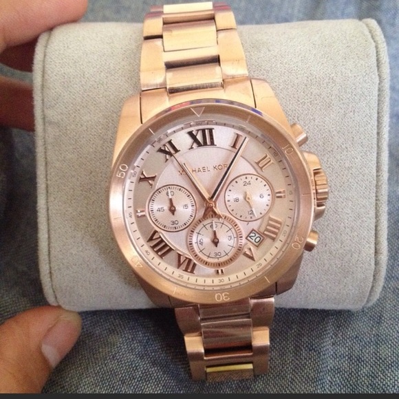 New and authentic Michael Kors Bradshaw watch - Picture 1 of 6